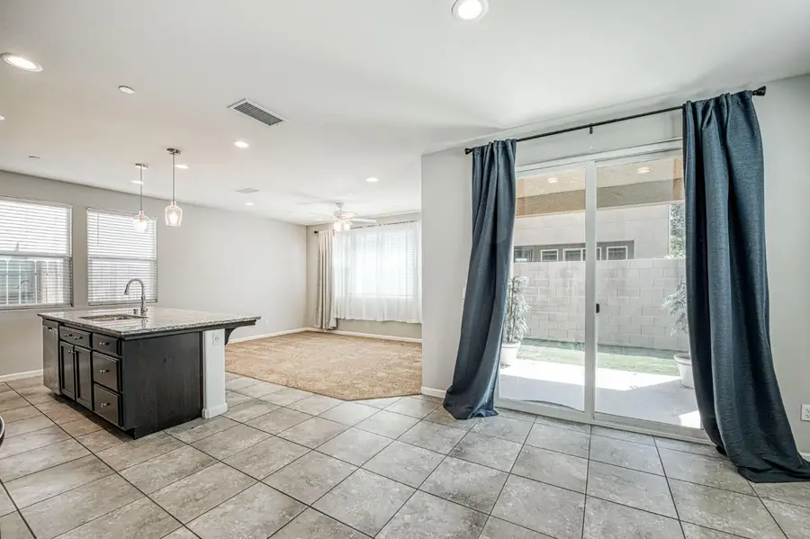 6037 E Brick Drive, Fresno, CA 93727 - #3