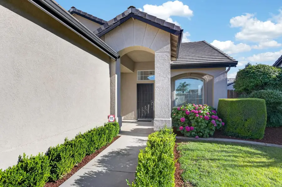 2839 E Brandywine Lane, Fresno, CA 93720 - #2