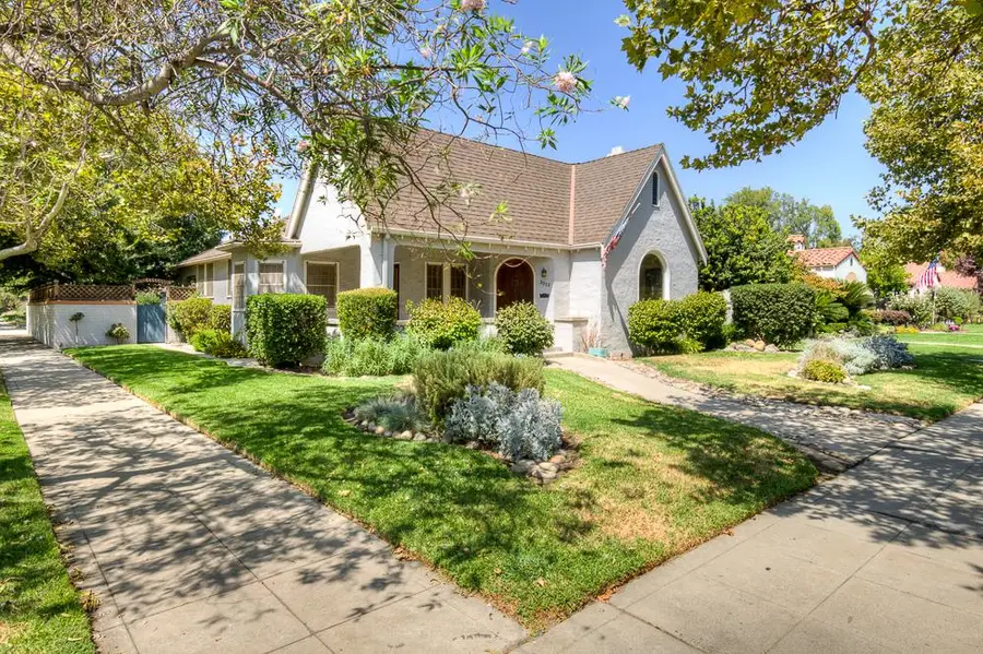 3003 N Van Ness Boulevard, Fresno, CA 93704 - #2