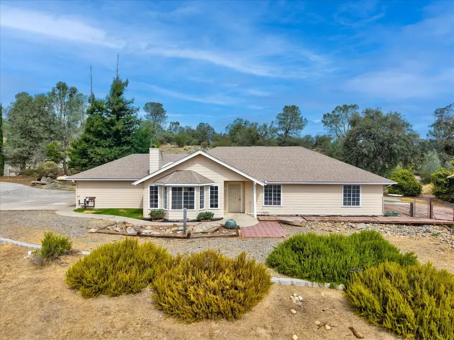 31081 N Dome Dr, Coarsegold, CA 93614 - #2