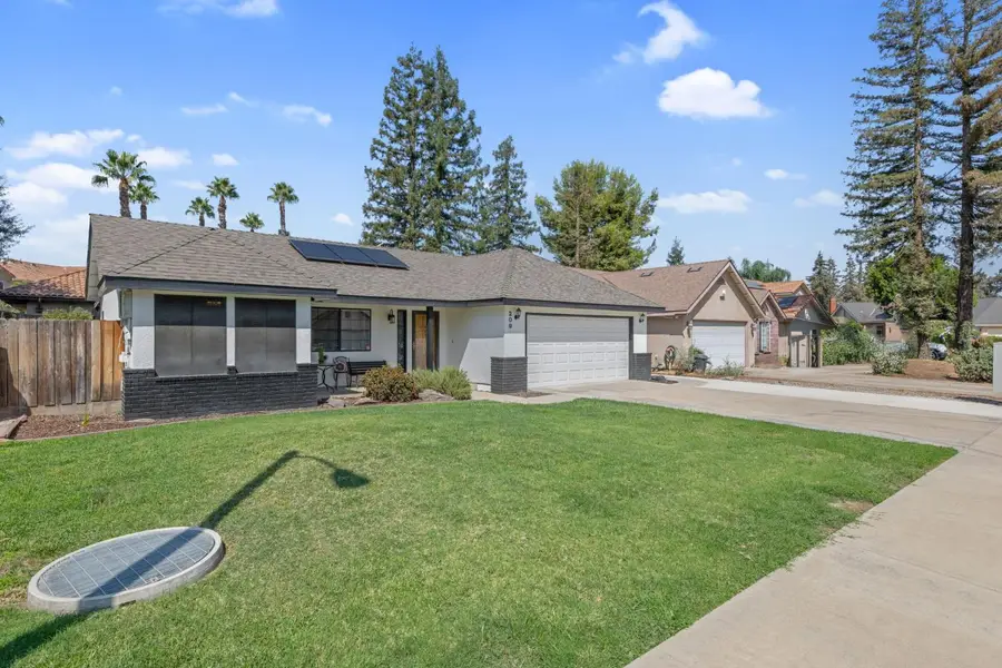 209 S Atwood Court, Visalia, CA 93291 - #3