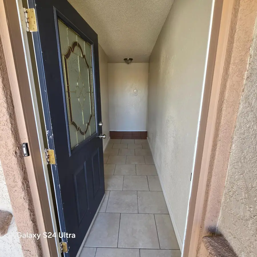 500 E Clark Street, Madera, CA 93638 - #2