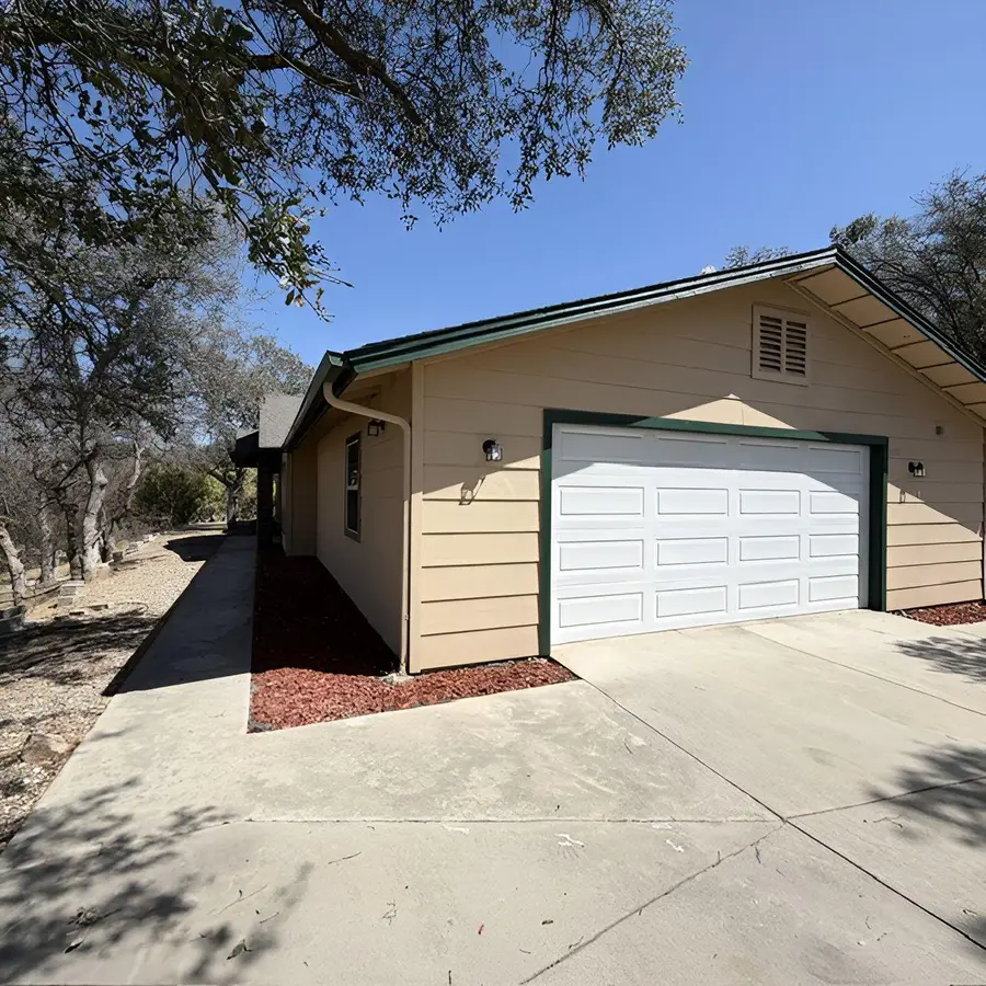29771 N Lilley Way, Coarsegold, CA 93614 - #2