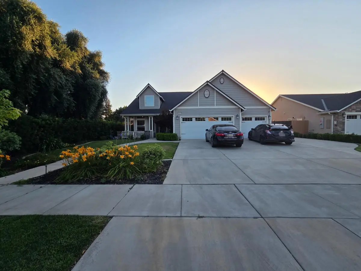2625 18th Avenue, Kingsburg, CA 93631 - #1