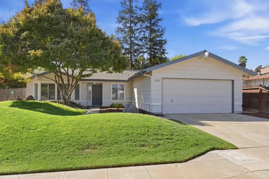 5145 W Hampton Way, Fresno, CA 93722 - #2