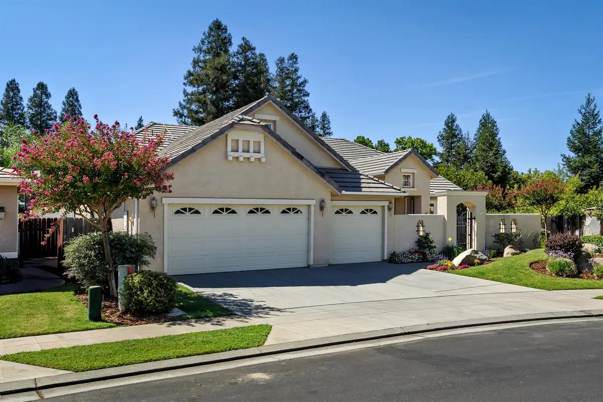 3012 Everglade Avenue, Clovis, CA 93619 - #1