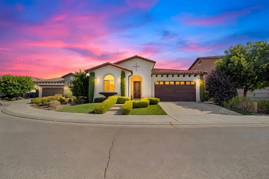 1924 E Via Fiore Avenue, Fresno, CA 93730 - #3