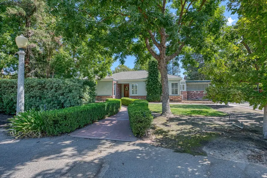 4804 N Arcade Avenue, Fresno, CA 93704 - #2