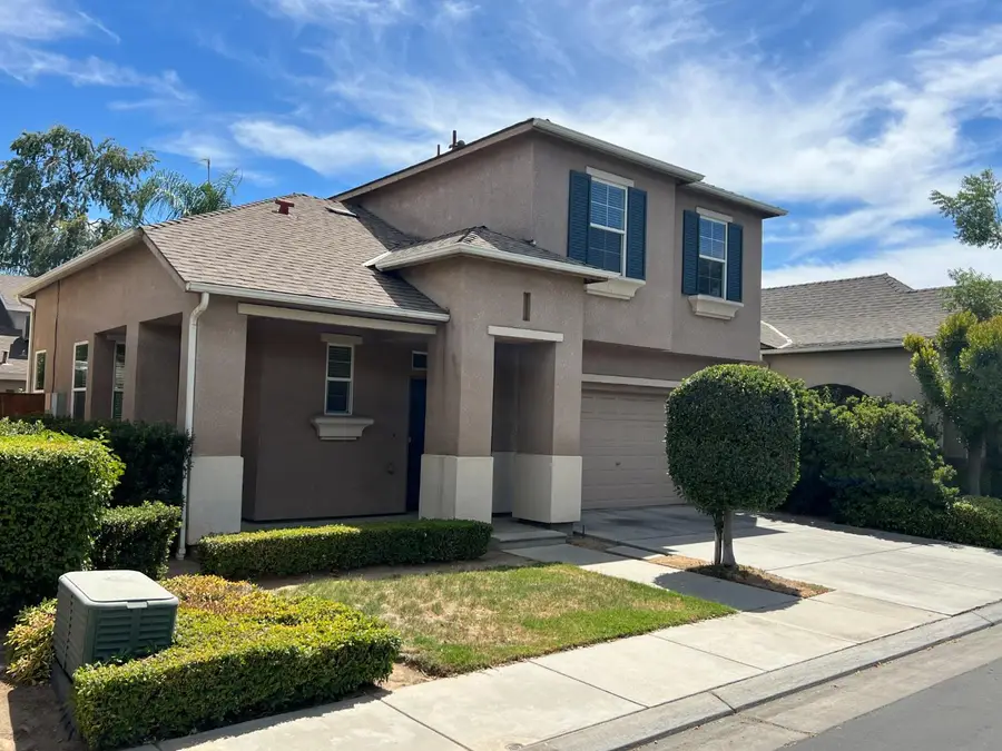 3621 W Pomegranate Lane, Fresno, CA 93711 - #2