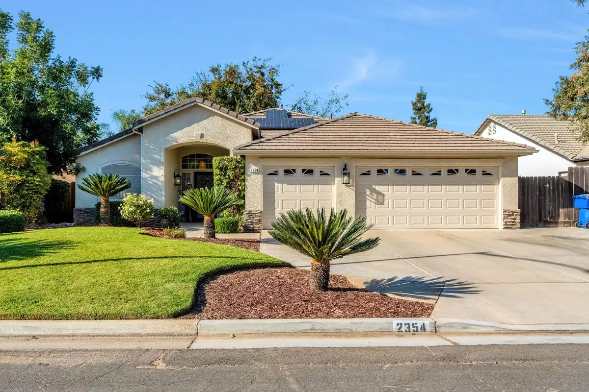 2354 E Muncie Avenue, Fresno, CA 93720 - #1