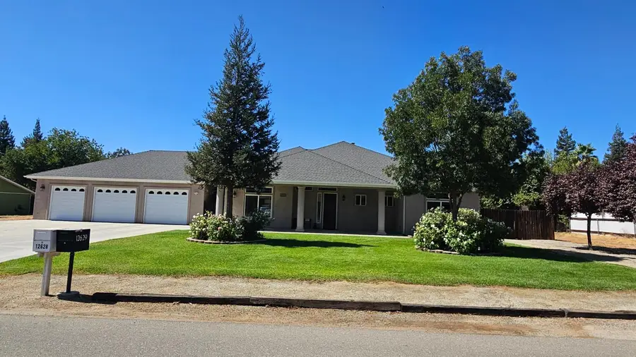 12628 Fernwood Drive, Madera, CA 93636 - #2