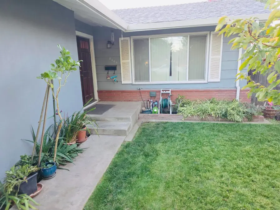 2405 Carver Street, Modesto, CA 95350 - #3