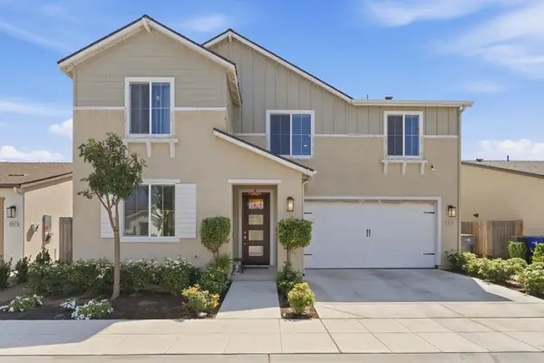 6585 E Huffman Avenue, Fresno, CA 93727