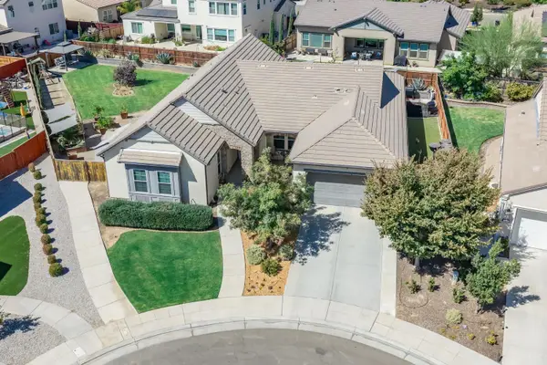 587 Spring Street W, Madera, CA 93636