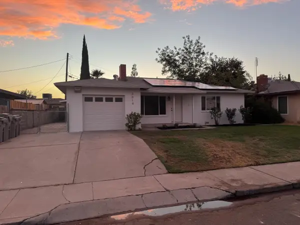 2019 Norris Drive E, Fresno, CA 93703
