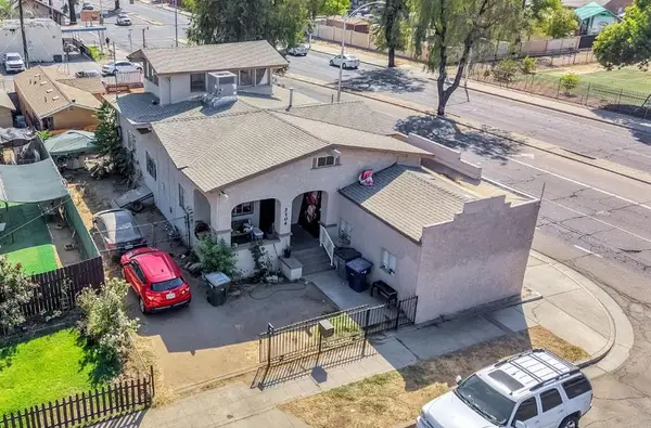 326 N 1st Street, Fresno, CA 93702