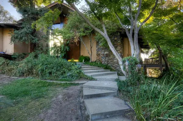 21197 Tollhouse Road, Clovis, CA 93619