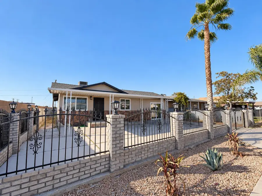 8575 7th Street, San Joaquin, CA 93660 - #2