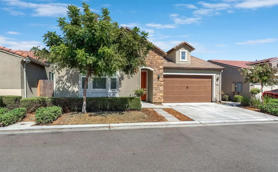 3037 Swift Lane, Clovis, CA 93619 - #2