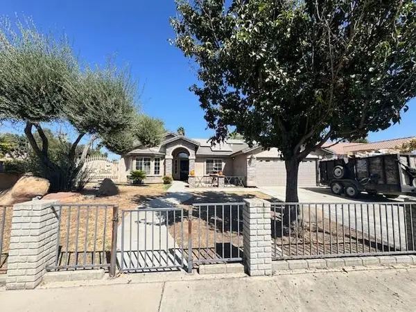 14498 W G Street, Kerman, CA 93630