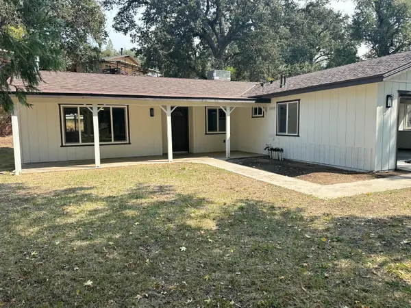 40847 Griffin Drive, Oakhurst, CA 93644