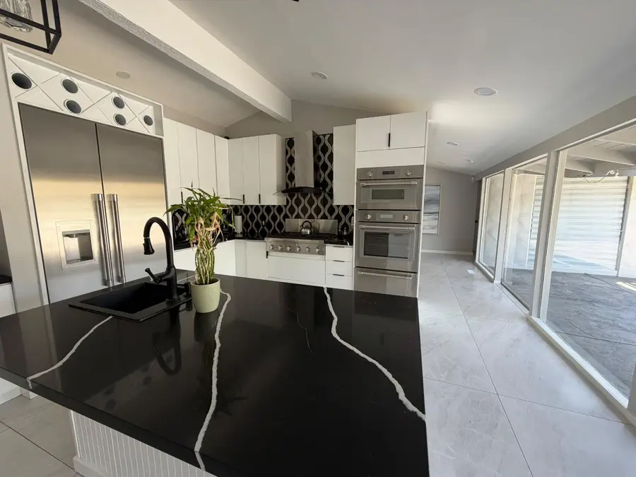 2430 W San Jose Avenue, Fresno, CA 93711 - #2