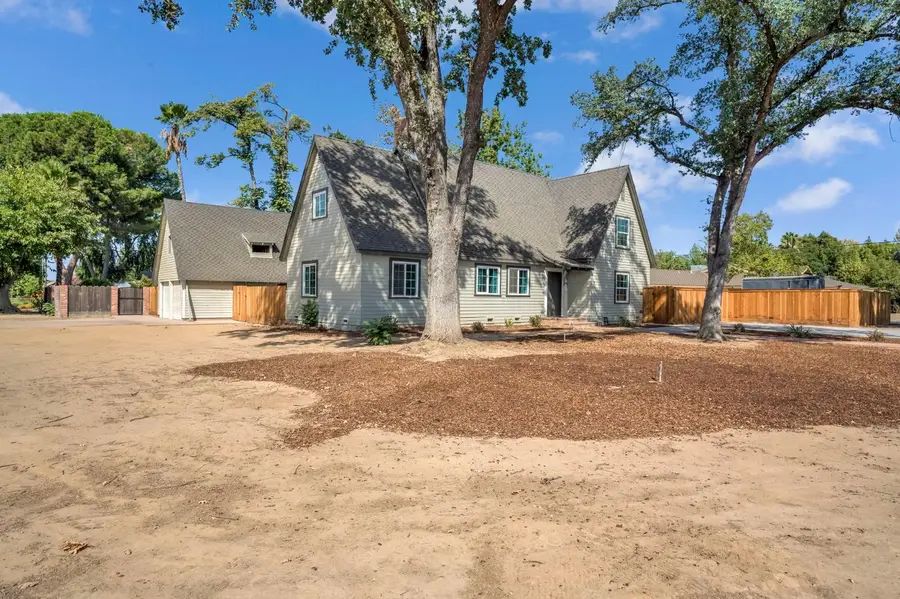 4313 N Thorne Avenue, Fresno, CA 93704 - #3
