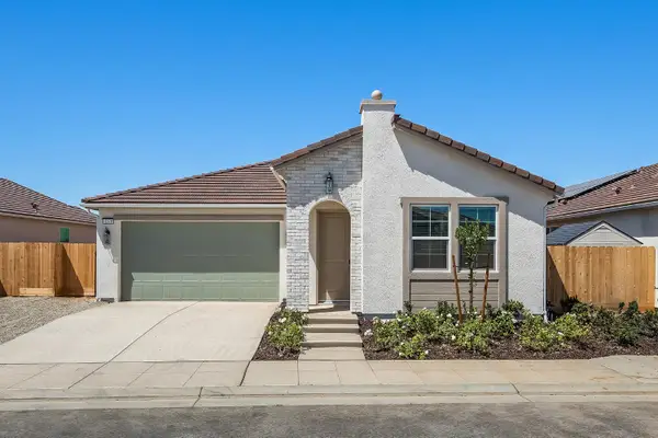 4179 N Tisha Avenue, Fresno, CA 93723