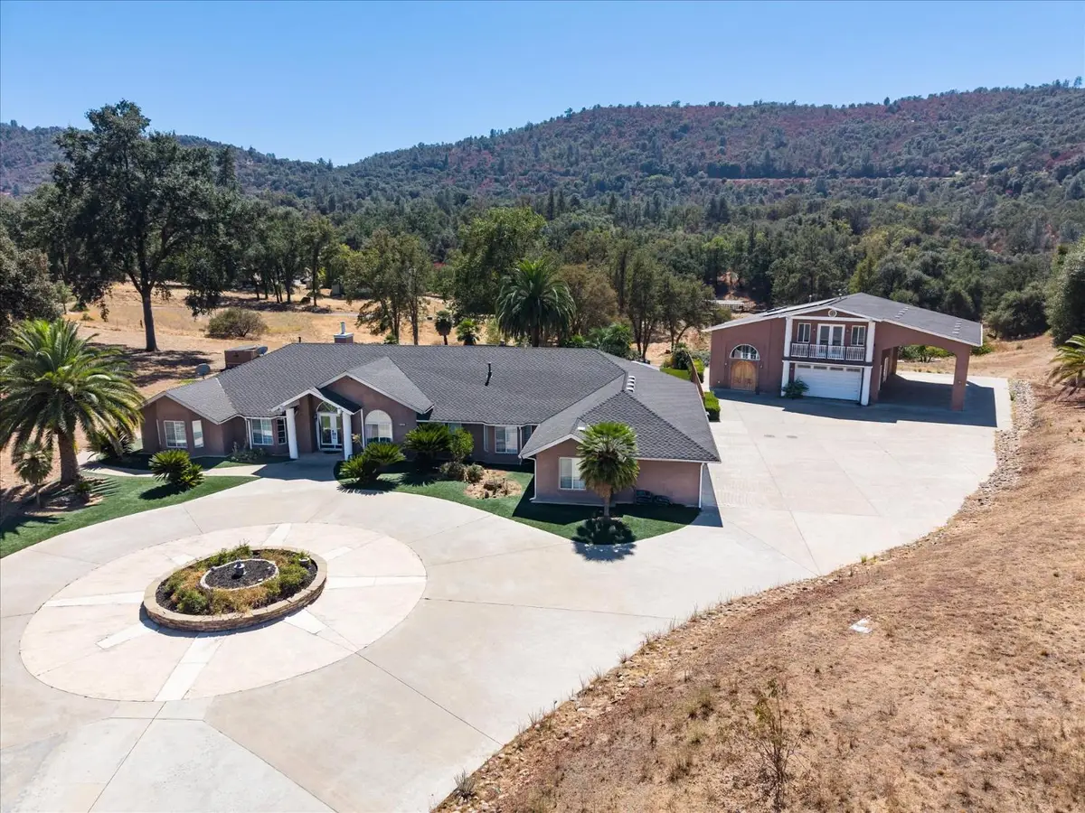 49344 Deerview Lane, Oakhurst, CA 93644 - #1