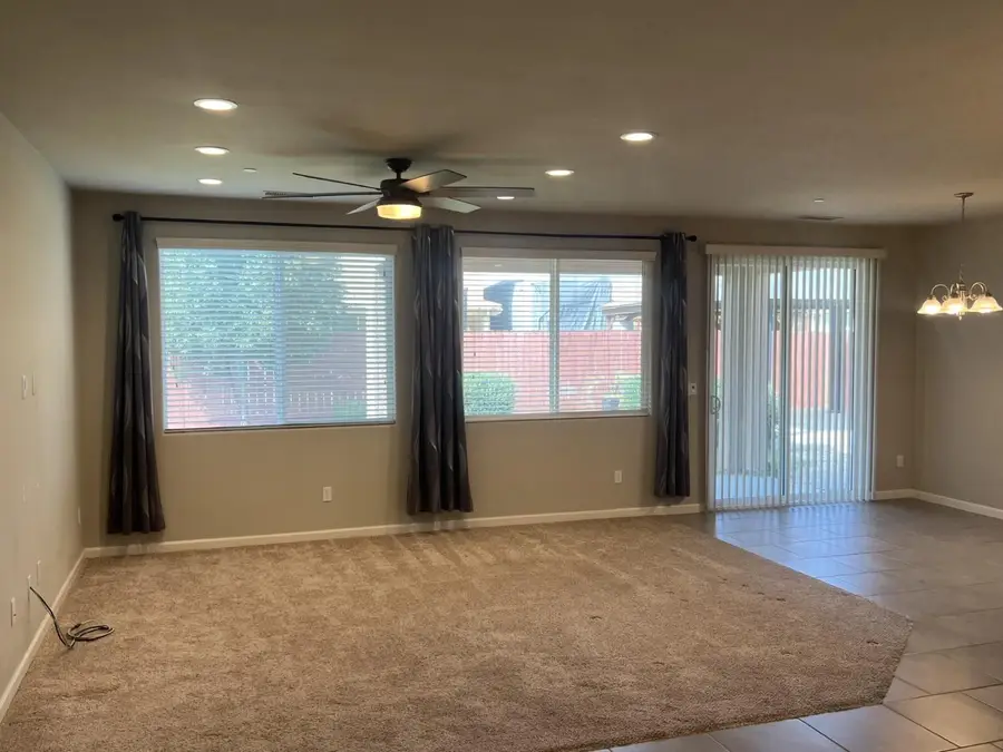 3507 N Leanne Avenue, Fresno, CA 93737 - #2