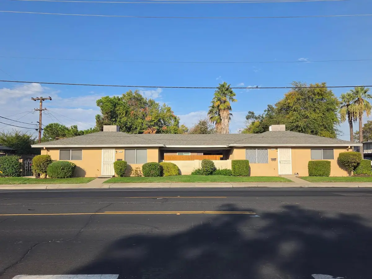 3685 N Millbrook Avenue, Fresno, CA 93726 - #1