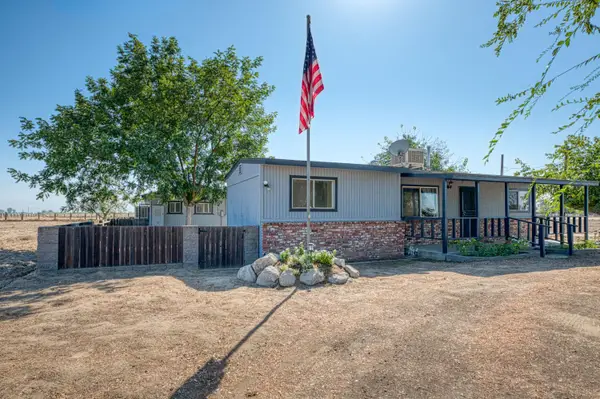 10426 S Bethel Avenue, Selma, CA 93662