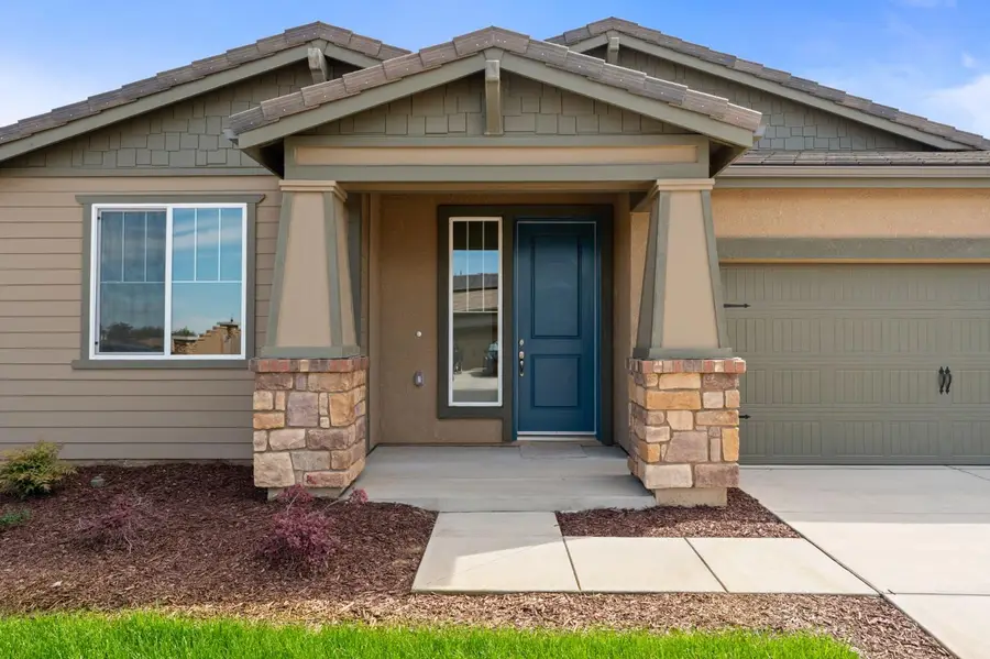 1237 Cathedral Court S, Madera, CA 93636 - #3