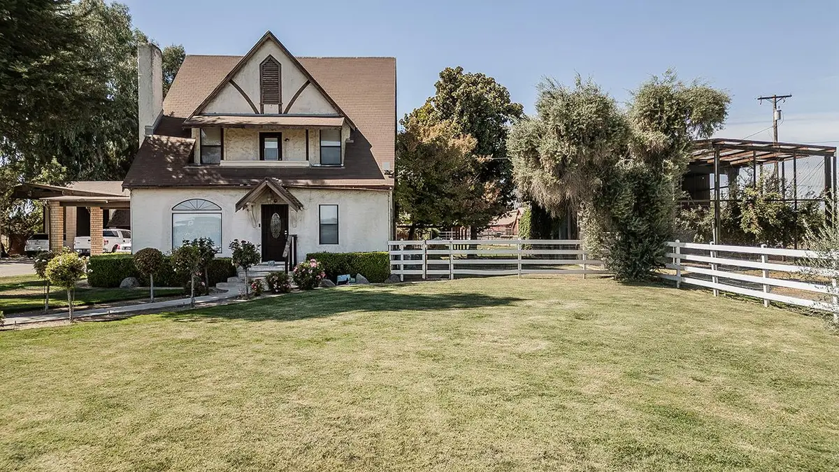 14901 S Highland Avenue S, Selma, CA 93662 - #1
