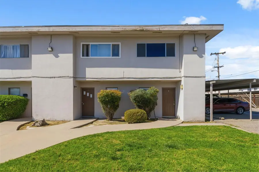 175 S 19th Avenue, Lemoore, CA 93245 - #2