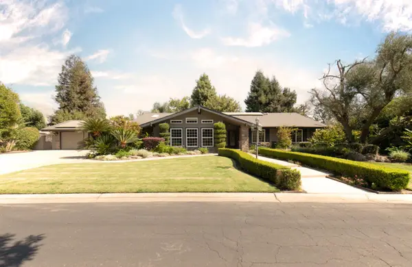 7402 N Benedict Avenue, Fresno, CA 93711