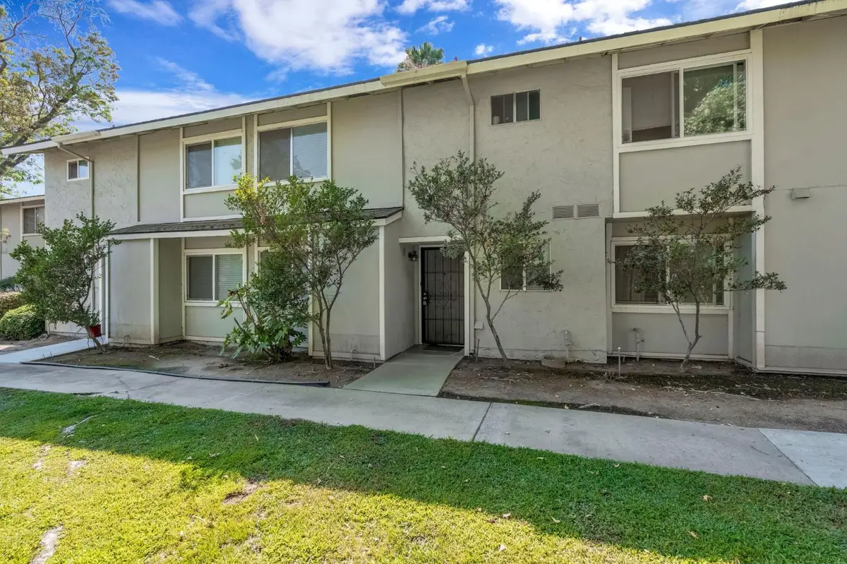 4733 N Cedar Avenue #104, Fresno, CA 93726 - #1