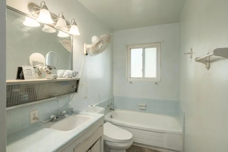 10166 S Highland Avenue, Selma, CA 93662 - #3