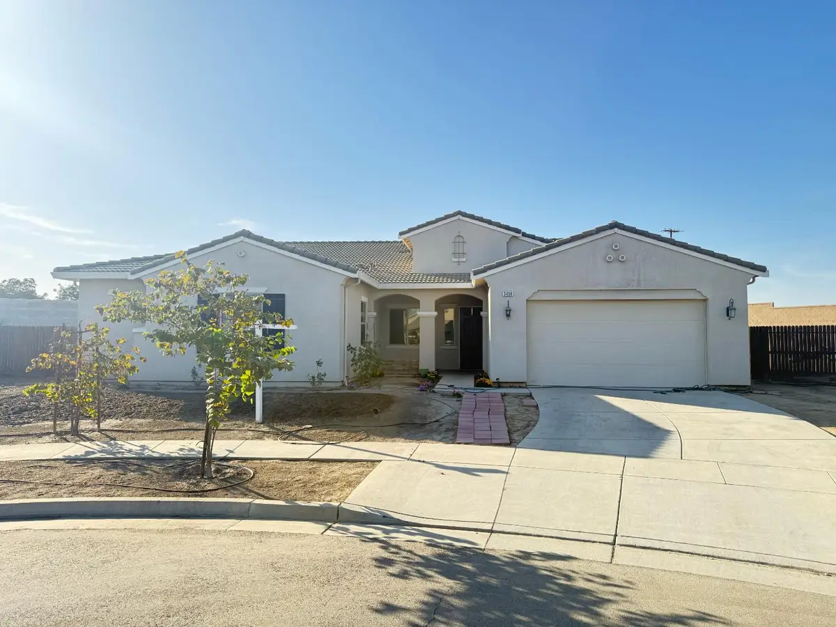 3456 N Discovery Way, Hanford, CA 93230 - #1