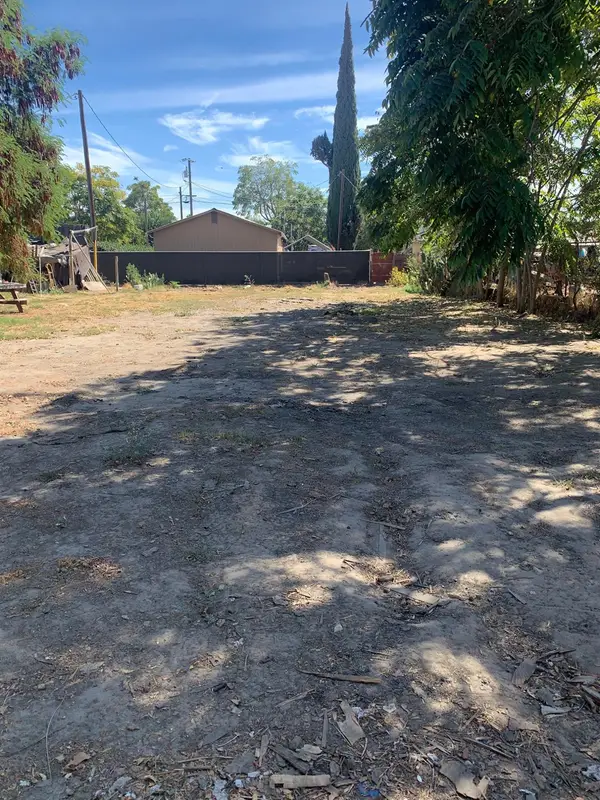 1 G Street, Turlock, CA 95380