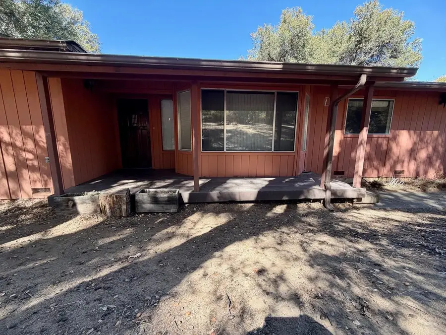 50231 Spook Lane, Oakhurst, CA 93644 - #2