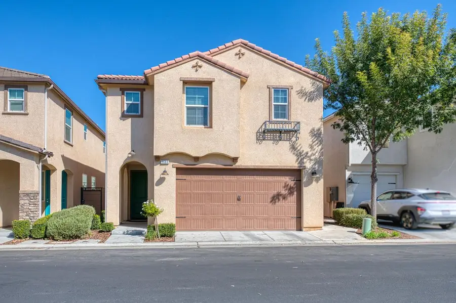 3683 Friendship Lane, Clovis, CA 93619 - #2
