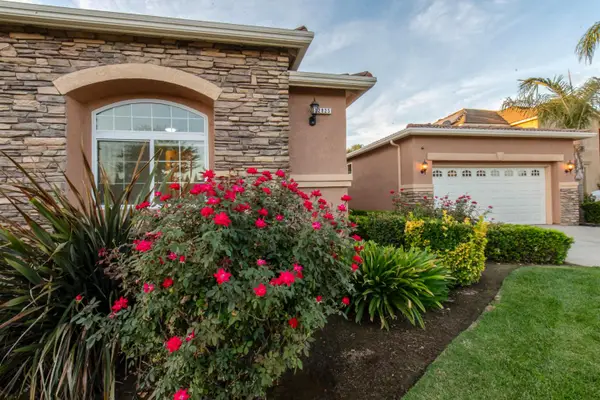 2825 E Quincy Avenue, Fresno, CA 93720