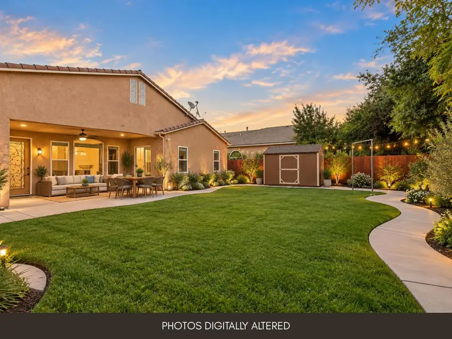 2825 E Quincy Avenue, Fresno, CA 93720 - #3