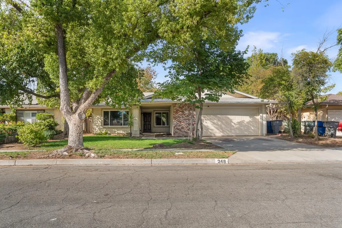 248 W Palo Alto Avenue, Fresno, CA 93704 - #1