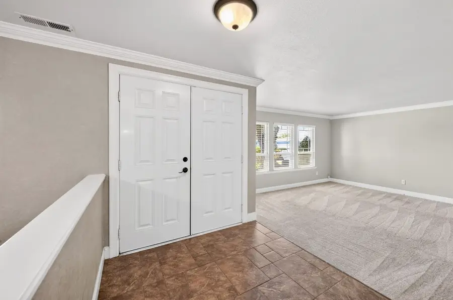 401 Sundance Lane, Madera, CA 93637 - #3