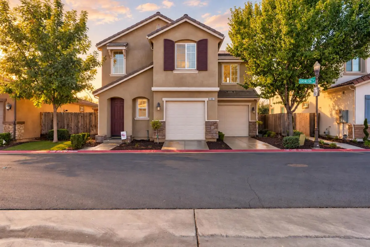 10857 N Knowlton Way, Fresno, CA 93730 - #1