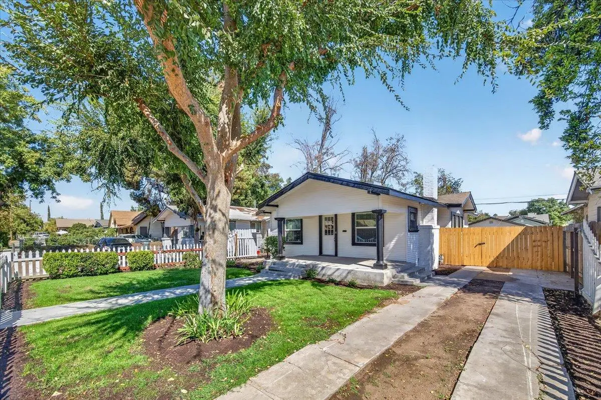 926 N Thorne, Fresno, CA 93728 - #1