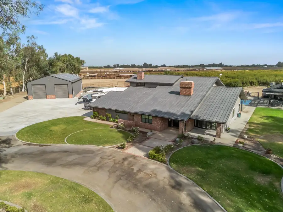9235 24th Ave, Lemoore, CA 93245 - #2