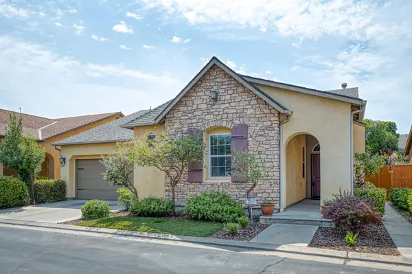 3748 Salem Lane, Clovis, CA 93619